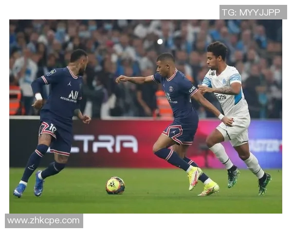 巴黎圣曼与曼联最新对决分析及赛前预测全景解析