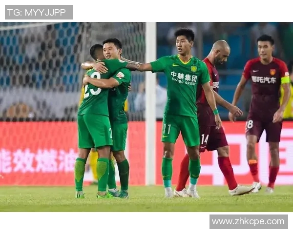 上港与国安激战全场回顾球迷热情助威精彩瞬间不容错过