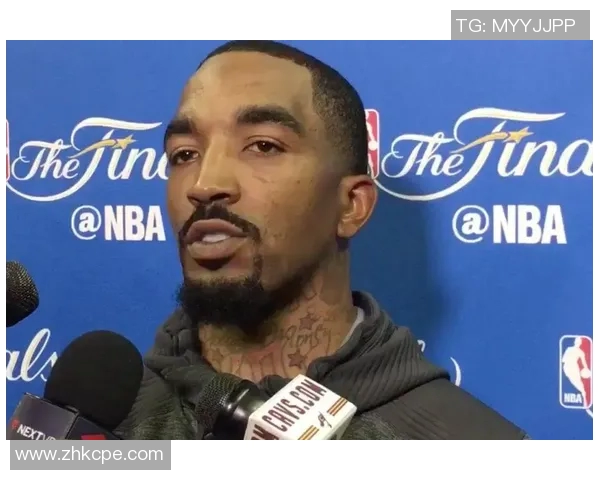 墨尔本骑士与休姆激战成败揭晓精彩赛果分析